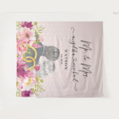 Blozende Pioenrozen Trendy Script Mijnheer en Mevr Wandkleed (Voorkant (horizontaal))