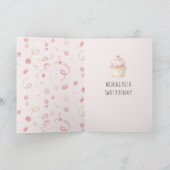 Blozende Roze Confetti Cupcake Strik Verjaardag Kaart (Binnen)