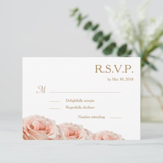 Blozende Roze Dauwrige Rozen Bloemige Witte Trouw  Kaart (Staand voorkant)