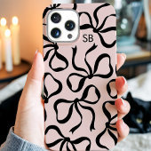 Blozende Roze En Zwarte Strik Monogram Case-Mate iPhone Case