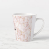 Blozende Roze Gouden Rozenblaadjes Bloem Latte Mok (Rechts)