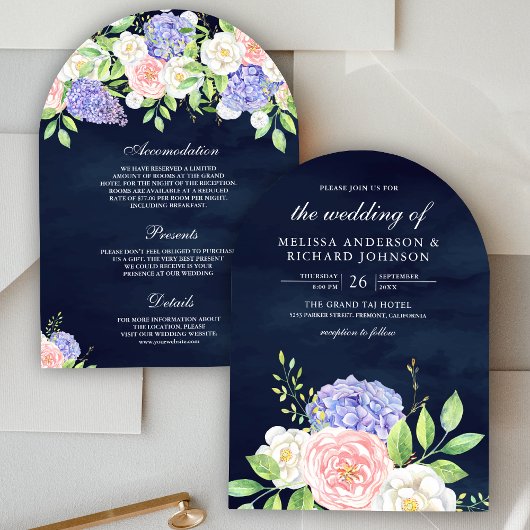 Blozende Roze Rozen Paarse Hortensia Marineblauw B Kaart