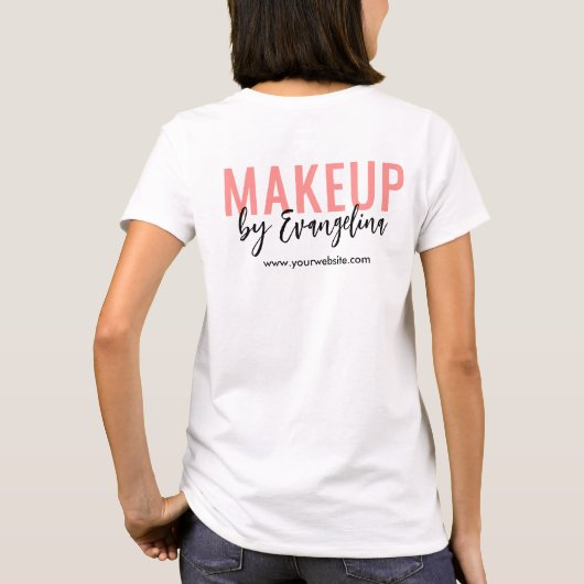 Blozende Roze Zwarte Script Logo Make-up Medewerke T-shirt (Achterkant)