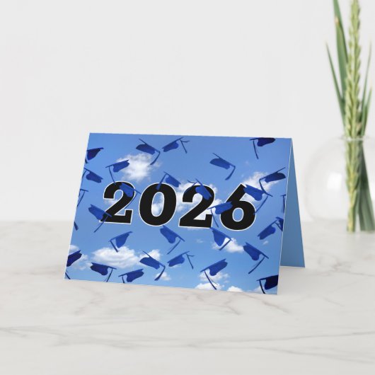 Blue 2026 Graduation Caps in Sky  Kaart (Voorkant)