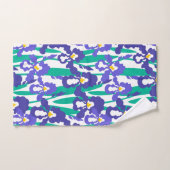 Blue Abstract Iris Floral Pattern Border Bad Handdoek (Handdoek)