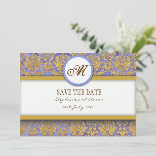 Blue and Gold Damask Monogram bewaart de Date Kaar Save The Date (Staand voorkant)