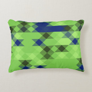 blue and green geometric pattern accent kussen