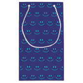 Blue and Turquoise Smile Pattern Gift Bag Klein Cadeauzakje (Achterkant)