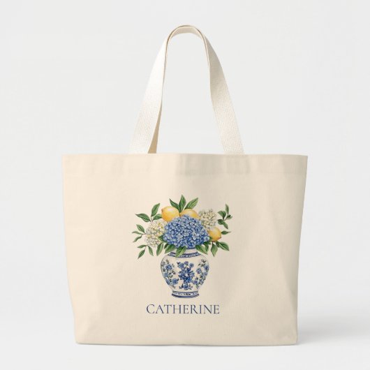 Blue and White Chinoiserie Vase With Hydrangeas Grote Tote Bag (Voorkant)