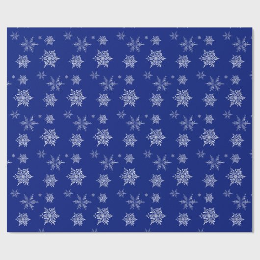 Blue and White Delicate Snowflake Christmas Cadeaupapier (Vlak)