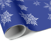 Blue and White Delicate Snowflake Christmas Cadeaupapier (Rol Hoek)