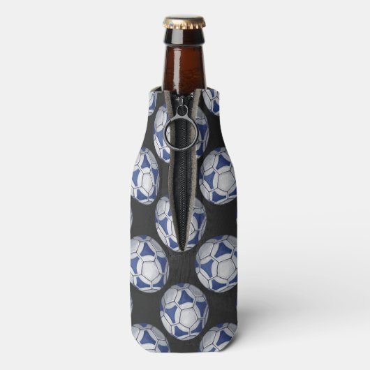 Blue and White Futbal Pattern Flesjeskoeler (Fles Achterkant)