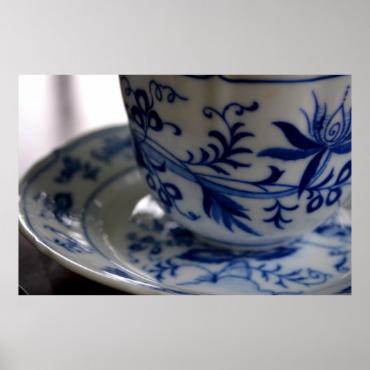 Blue and White Tea Cup Poster (Voorkant)