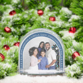 Blue Arch Christmas Family Photo with Snowflakes Sneeuwbol (Kerstmis)