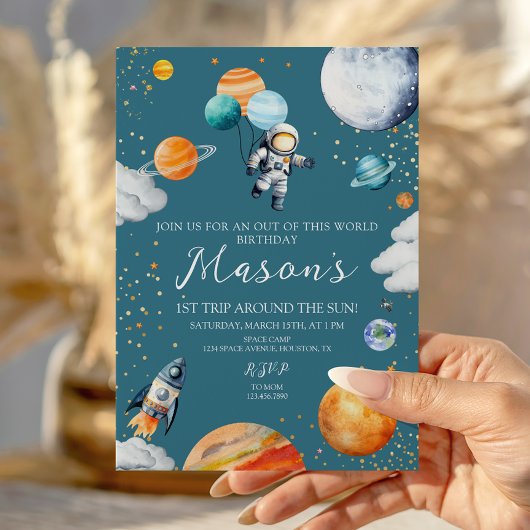 Blue Astronaut Balloon Planets 1st Trip Around Kaart