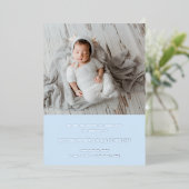 Blue Baby Boy Foto Moderne Geboorteaankondiging Folie Uitnodiging (Staand Voorkant)