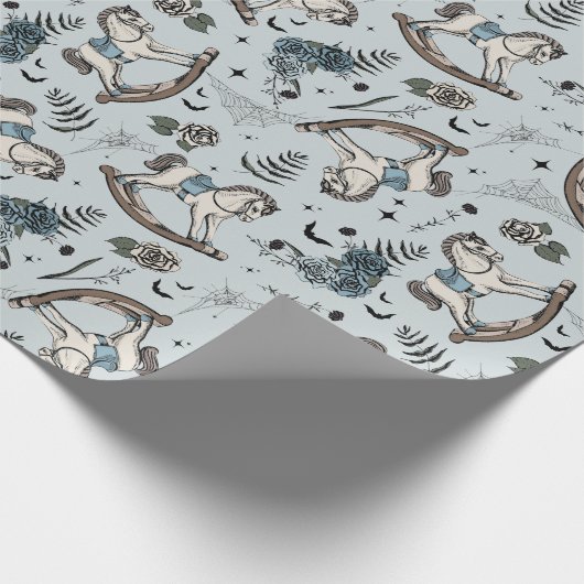 Blue Baby Gothic Floral Rocking Horse Cadeaupapier (Hoek)