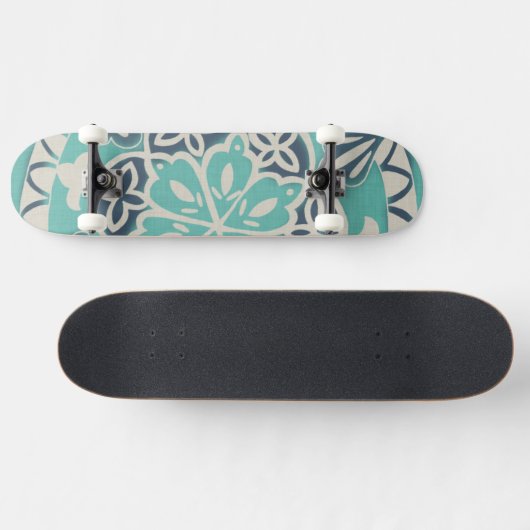 Blue Batik Tile I Skateboard (Horizontaal)