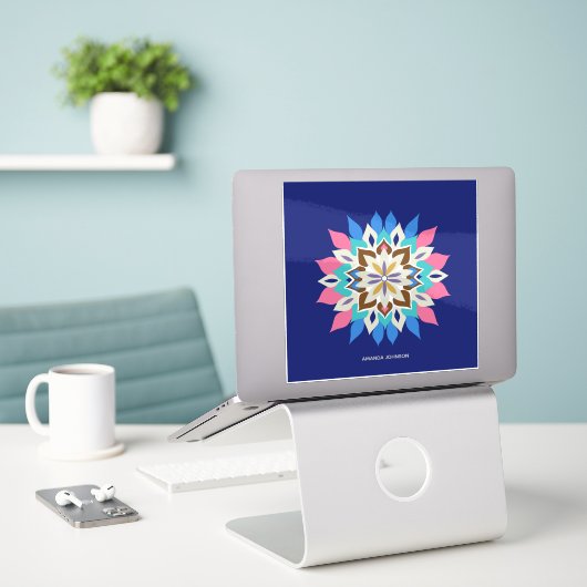 Blue Bayou grote glanzende sticker (Laptop op bureau)