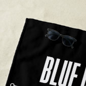 Blue Beetle Scarab Tech Graphic Strandlaken (In situ)