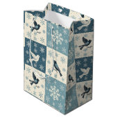 Blue Birds and Snowflakes Christmas Winter Pattern Medium Cadeauzakje (Achterkant Gekanteld)
