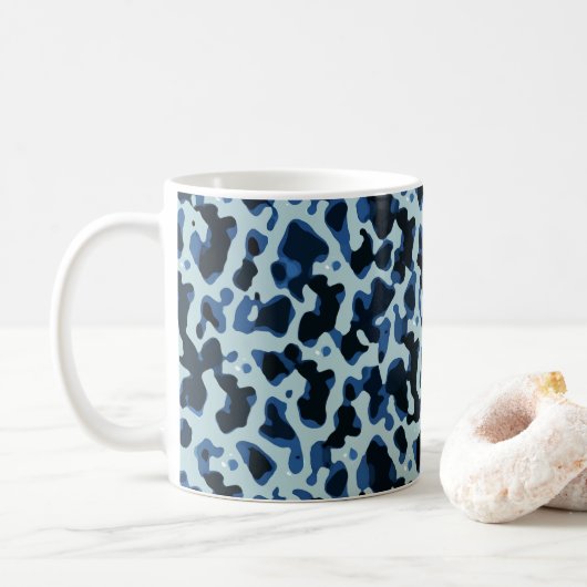Blue Black Camo Abstract Patroon Koffiemok (Met donut)