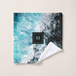 Blue Black Ocean Waves Hawaii Monogram Bad Handdoek