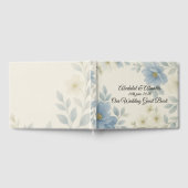 Blue Blossom Wedding Guest Book – Personalised  Gastenboek (Volledig)