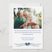 Blue Bow-Adorned Garland Vrolijke Kerstfoto Feestdagenkaart (Achterkant)