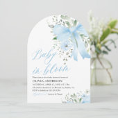 Blue Bow Baby in Bloom Floral Boy Arch Baby shower Kaart (Staand voorkant)