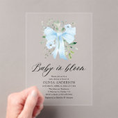 Blue Bow Baby in Bloom Floral Boy Baby shower Acryl Uitnodigingen (Insitu (Draagbaar))