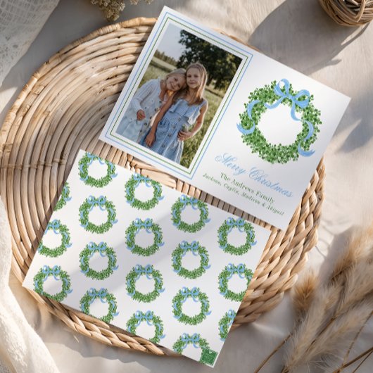 Blue Bow Christmas Boxwood Krans Foto Feestdagenkaart