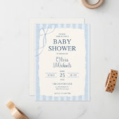 Blue Bow Minimalist Baby Shower Invitation Notitiekaartje (Voorkant / Achterkant in situ)