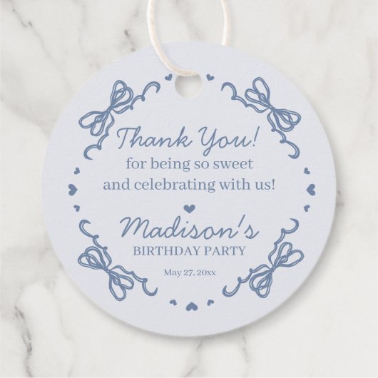 Blue Bow Retro Heart Coquette Cake Verjaardag Bedankjes Labels (Achterkant)