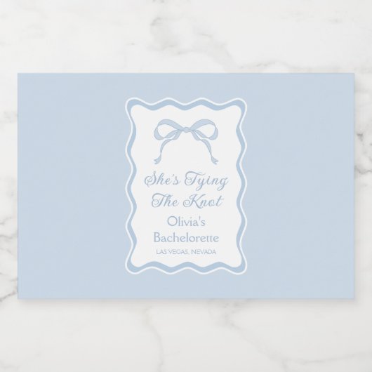 Blue Bow Tying The Knot Bachelorette Party Likeurfles Etiket (Enkel label)