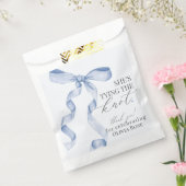 Blue Bow Tying The Knot Vrijgezellenfeest Dessert Bedankzakje (Gezegeld)