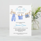 Blue Boy Bohemian Kleding Baby shower Uitnodiging (Staand voorkant)