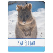 Blue Boys Custom Name Quokka op de strand Klembord (Achterkant)