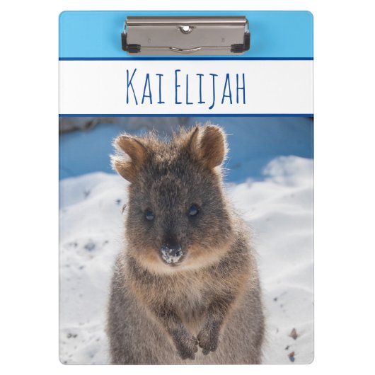 Blue Boys Custom Name Quokka op de strand Klembord (Voorkant)
