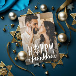 Blue Brushed Happy Hanukkah Feestdagenkaart<br><div class="desc">Een met de hand geschreven lettertype "happy hanukkah" met een penseelstijl met ster van david in plaats van de A in Happy. Een donker turquoise blauw ontwerp met editable backer kleur en optie voor gepersonaliseerd bericht. Foto: © Storytree Studios,  Stanford,  CA</div>