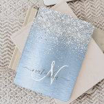 Blue Brushed Metal Silver Glitter Monogram Name iPad Mini Cover<br><div class="desc">Pas dit trendy chassis eenvoudig aan met  zilveren mousserende glitter op een blauwe,  geborstelde metalen achtergrond.</div>