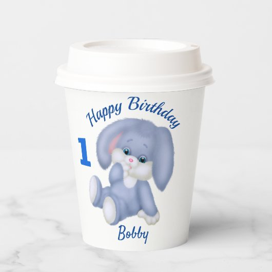 Blue Bunny Boys 1st Birthday Personalize Name Age Papieren Bekers (Voorkant)