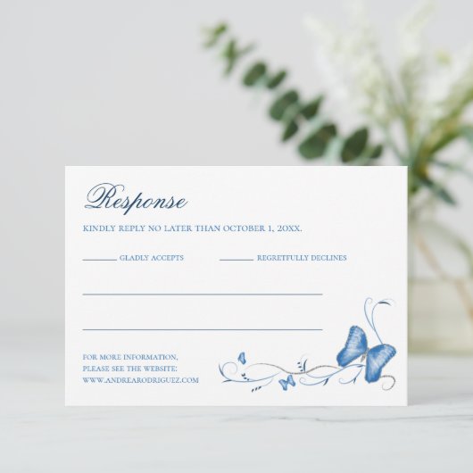 Blue Butterflies & Swirls Quinceanera RSVP-kaart RSVP Kaartje (Staand voorkant)
