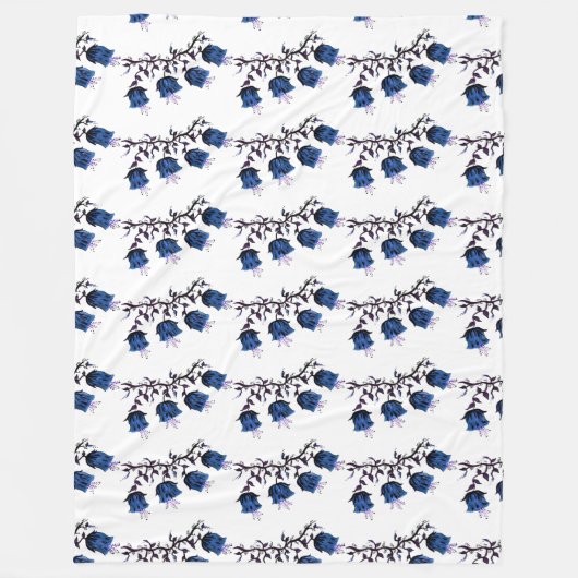 Blue Canterbury Bells Vine Flowers Fleece Blanket (Voorkant)