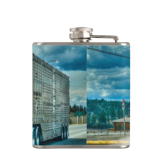 Blue Cattle Truck & Highway for Truck-lovers Heupfles (Achterkant)