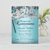Blue Chandelier Masquerade Quinceanera Invite Kaart (Staand voorkant)