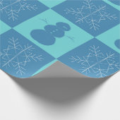 Blue Checkerboard Snowflake en Snowman Cadeaupapier (Hoek)