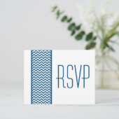 Blue Chevron Border RSVP Briefkaart (Staand voorkant)