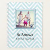 Blue Chevrons Pattern met foto- en familienaam Planner (Voorkant)