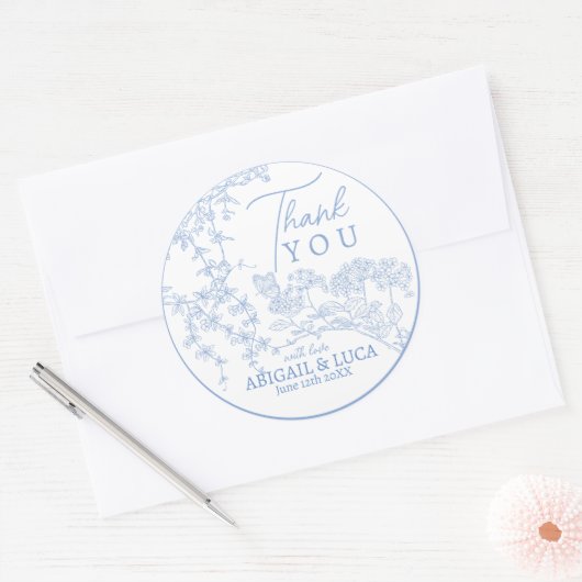 Blue Chinoiserie Toile de Jouy Wedding Programma Ronde Sticker (Envelop)